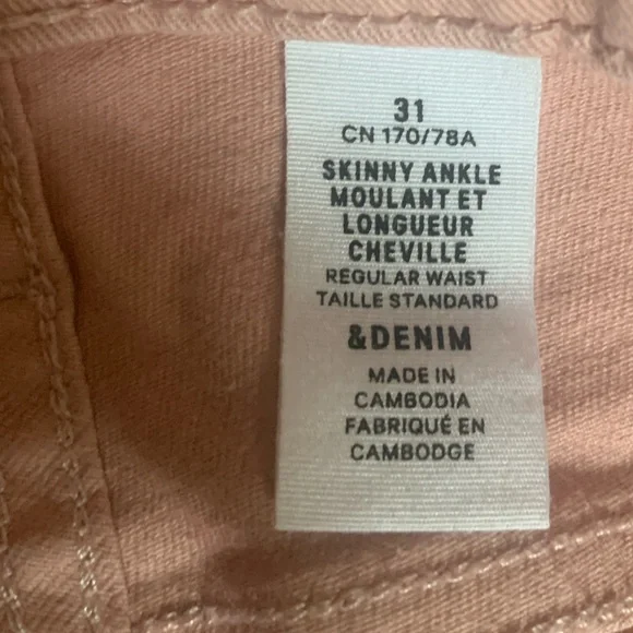 H&M Skinny Pink Lightweight Denim Jeans – Women’s Size 31 - Picture 2 of 3